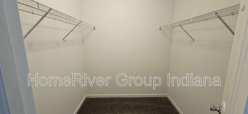 Building Photo - 7637 Gold Rush Dr
