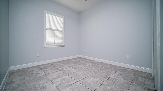 Building Photo - 13306 Halkyn Point