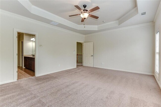 Building Photo - 10424 Park Walk Point