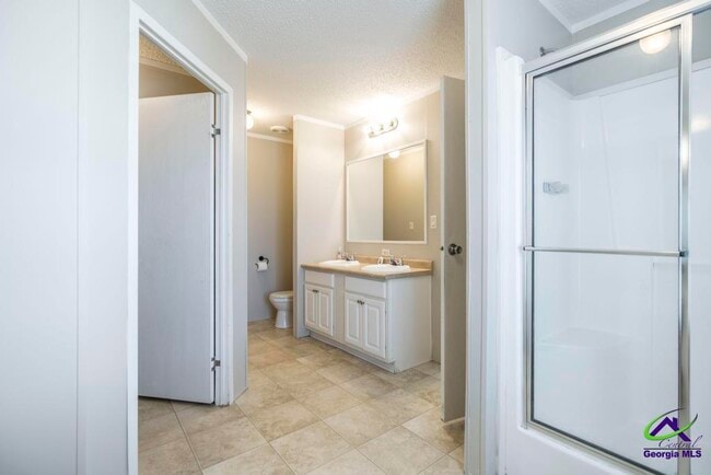 Building Photo - 158 Emerald Blvd