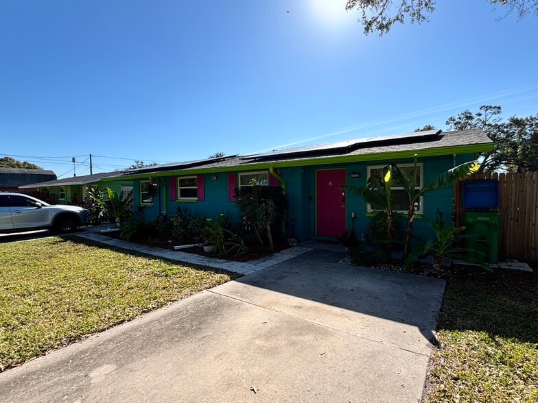 Building Photo - 10598 67th Ave