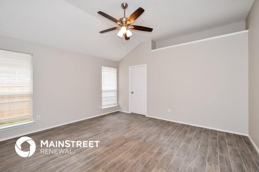 Building Photo - 2406 Garden Creek Dr