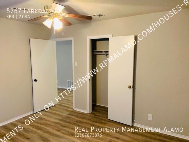Building Photo - 5767 Larkdale Dr