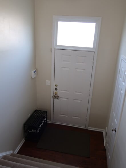 Building Photo - 504 Waters Cove Ct