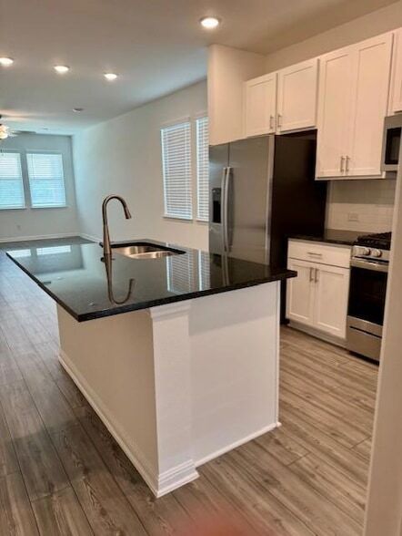 Building Photo - 201 Betsy Rd