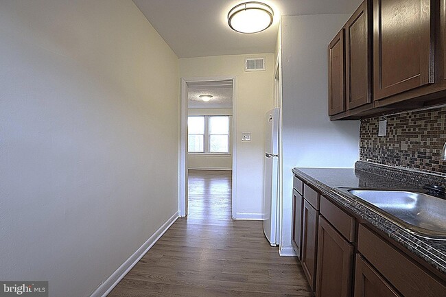 Building Photo - 4329 Halley Terrace SE