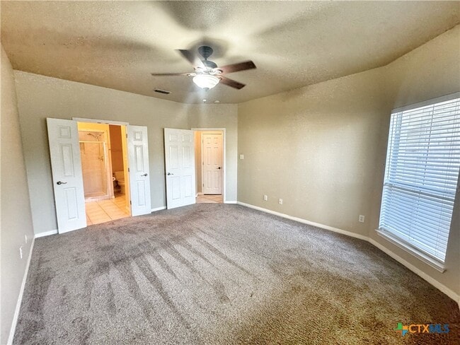 Building Photo - 2263 Kensington Way