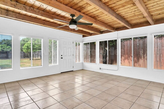 Building Photo - 4722 Mt La Palma Dr