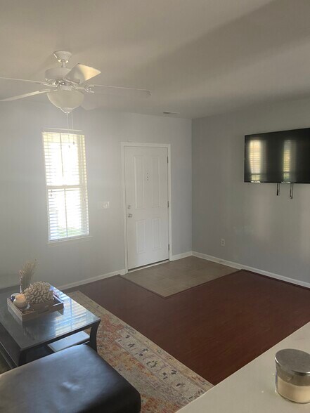 Living Area 2 - 4243 Spring Oak Dr
