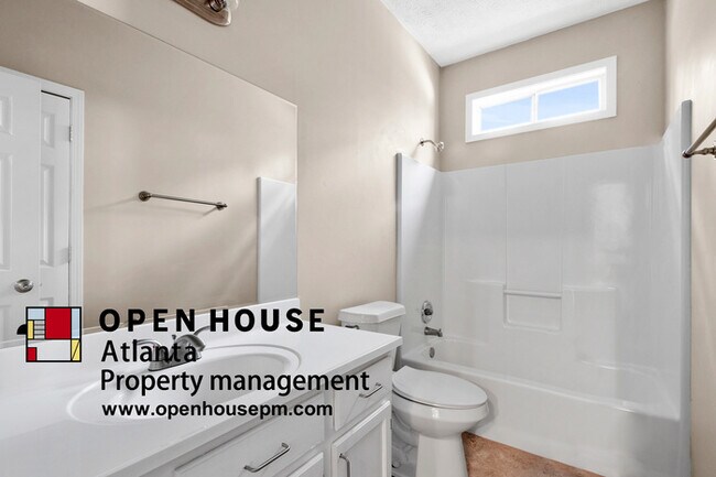 Building Photo - 1820 Stone Forest Dr, Lawrenceville