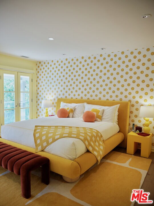 Building Photo - 661 Doheny Rd