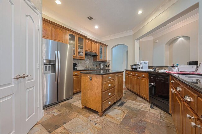 Building Photo - 17 Peach Tree Ct