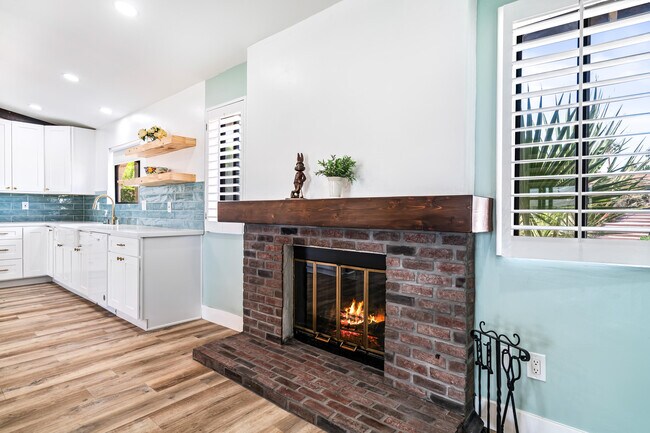 Building Photo - 79990 Camelback Dr