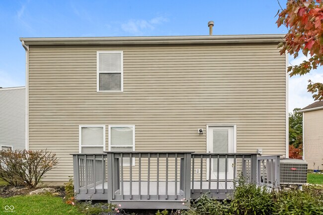 Building Photo - 31 Snowflake Cir