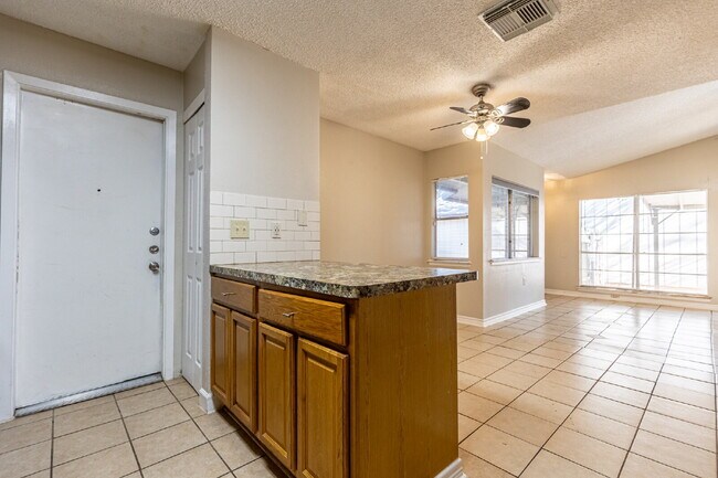 Building Photo - 9614 South Bend