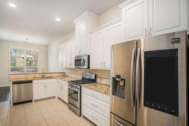 Building Photo - 3916 Canton Jade Way