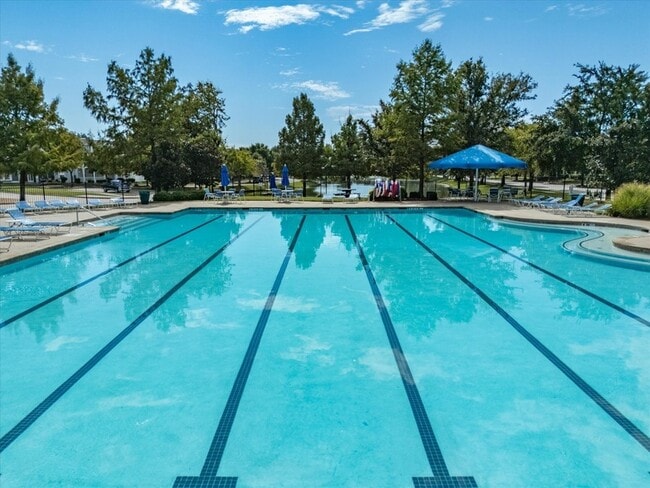 Building Photo - 5937 Revere Dr