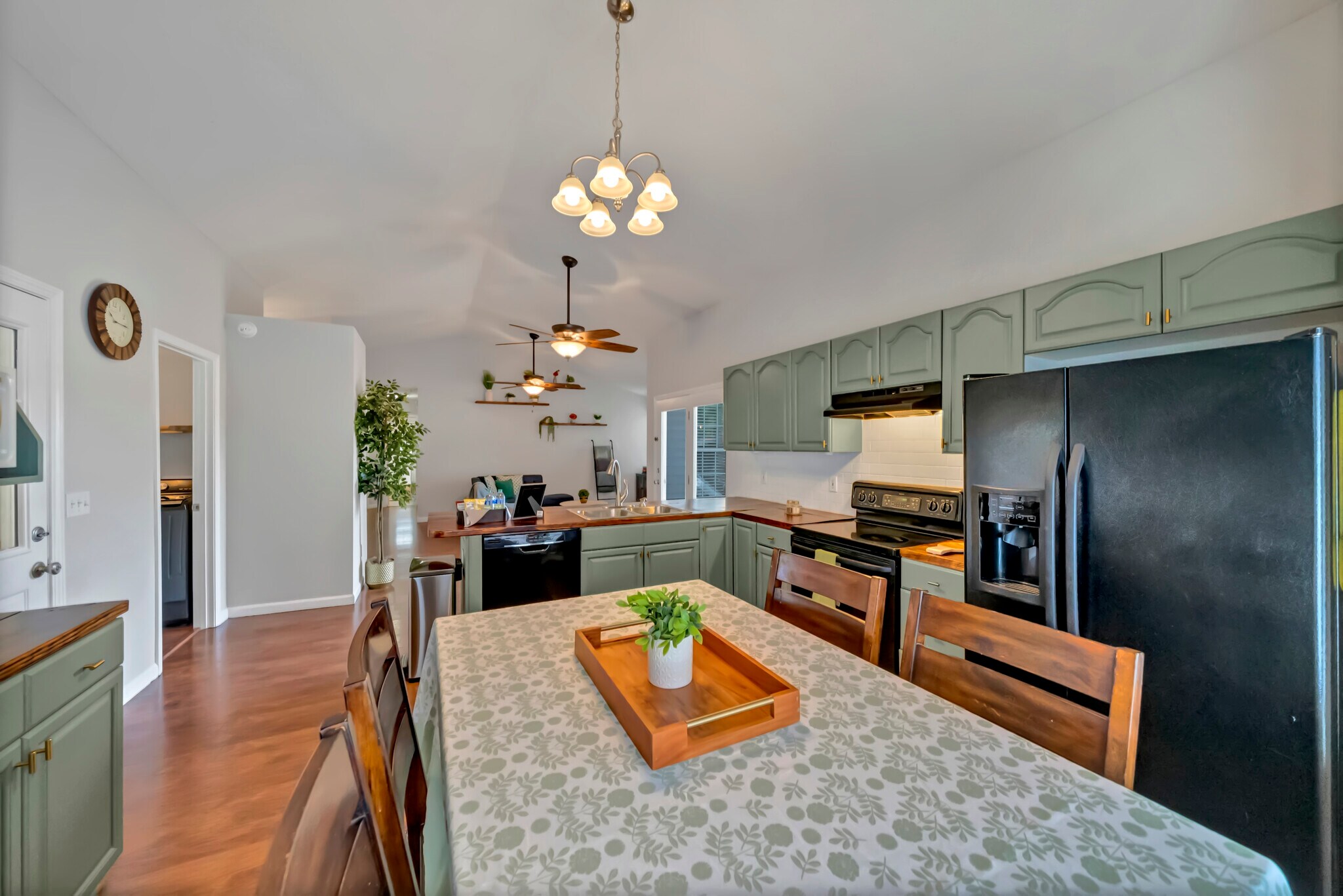 Building Photo - 345 Firebridge Dr