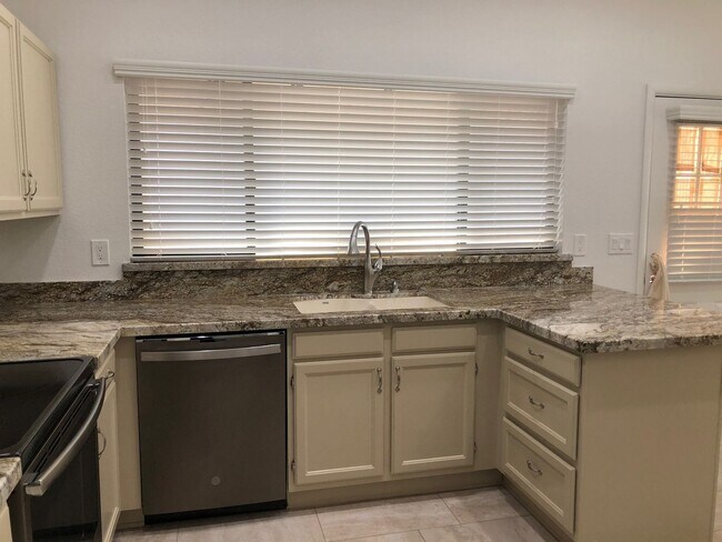 Building Photo - 2343 Leisure World