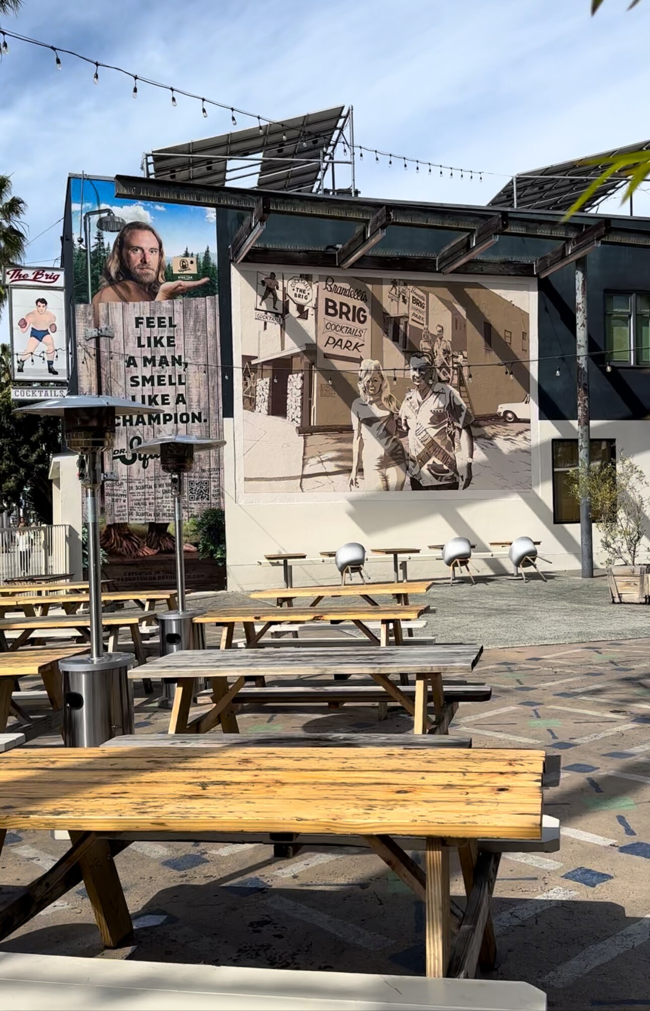 Building Photo - 1615 Shell Ave