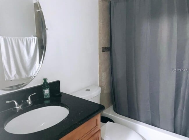 Building Photo - 11331 Cardiff Dr