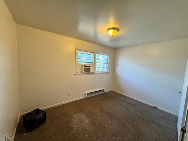 Building Photo - 2/1 House in Shelby, NC