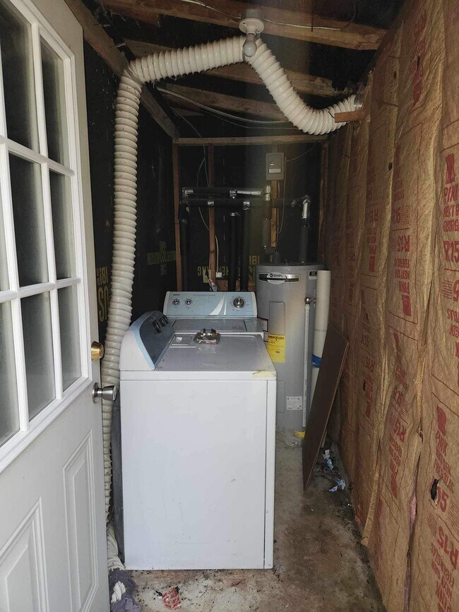 Building Photo - 2730 Forest Hill Ave NW