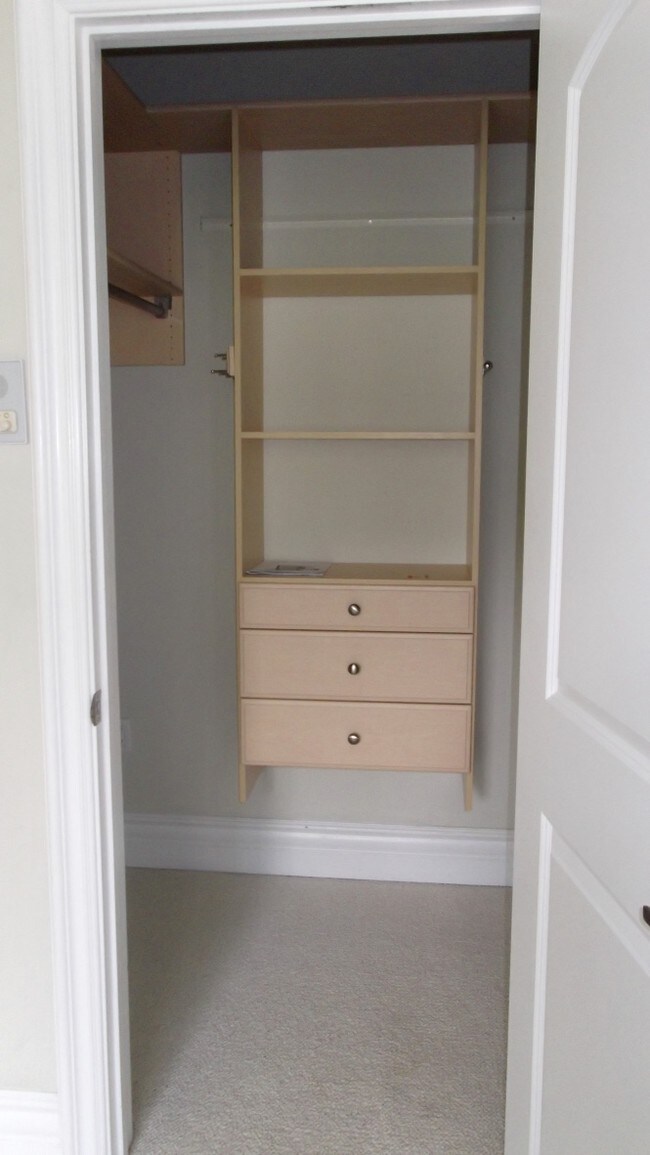 Building Photo - 1842 10th St