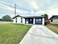 Building Photo - 1322 Shorecrest Dr