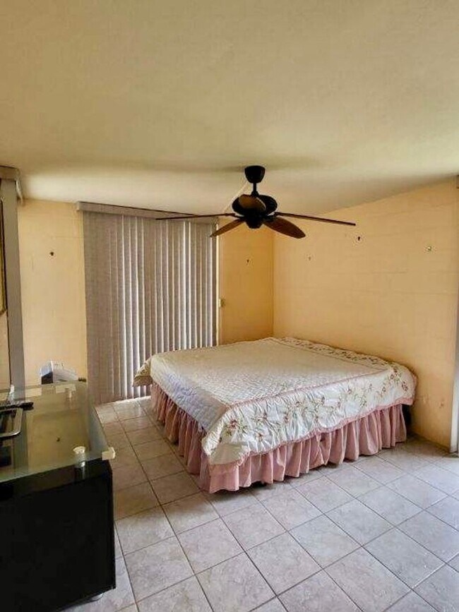 Building Photo - 78-7030 Alii Dr. Unit 104