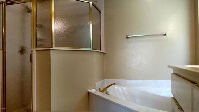 Building Photo - 432 Hidden Island Dr