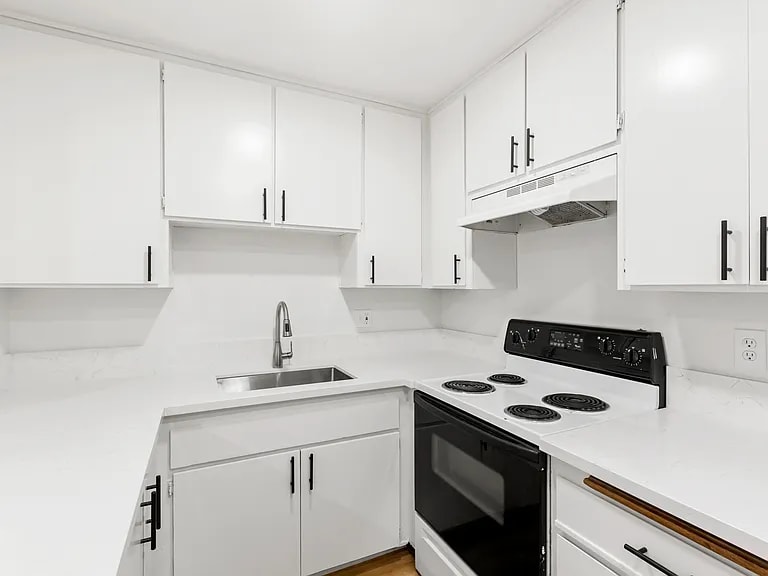 Building Photo - 6358 Rancho Mission Rd