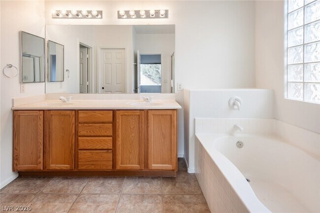 Building Photo - 3632 Moonlit Rain Dr