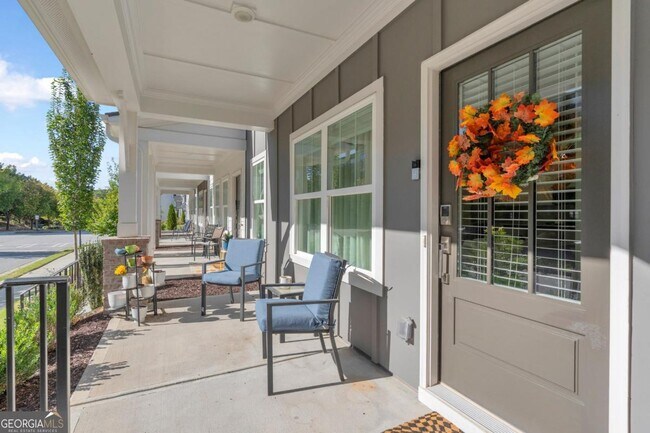 Building Photo - 1954 Sanford Dr