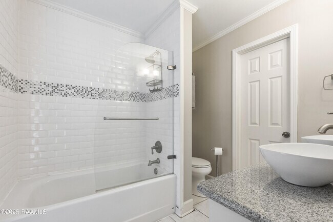 Building Photo - 1007 Baker Hughes Rd