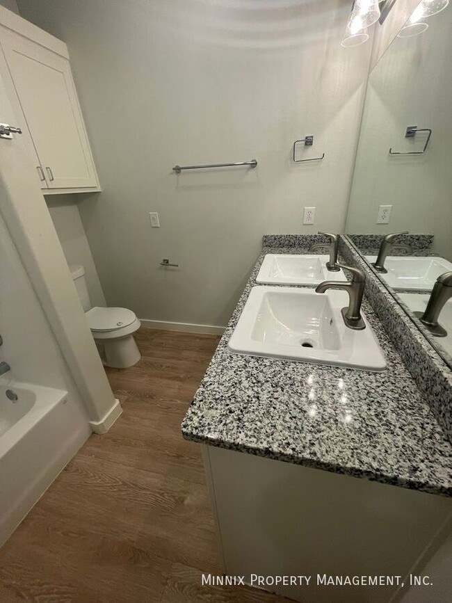 Building Photo - 5518 120th St