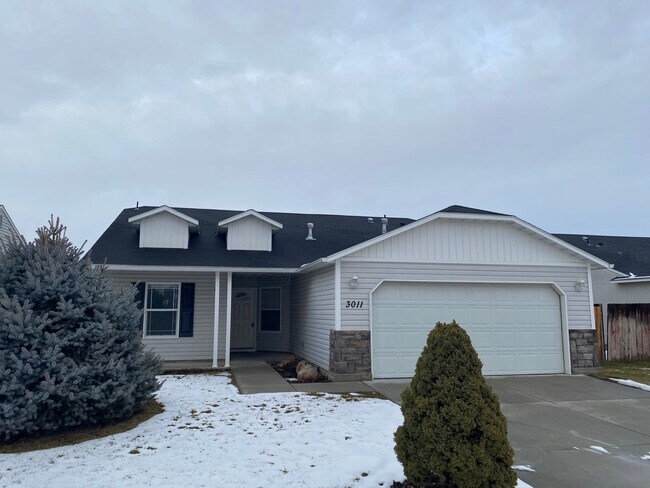 Building Photo - 3011 Woodbridge St