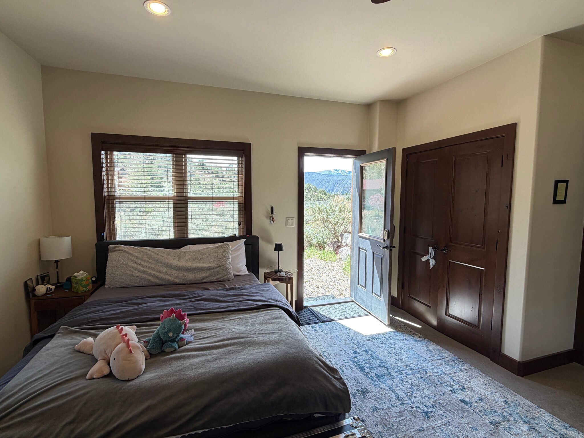 Building Photo - 107 Pinyon Mesa Dr