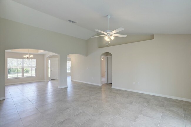 Building Photo - 8336 99th Ct