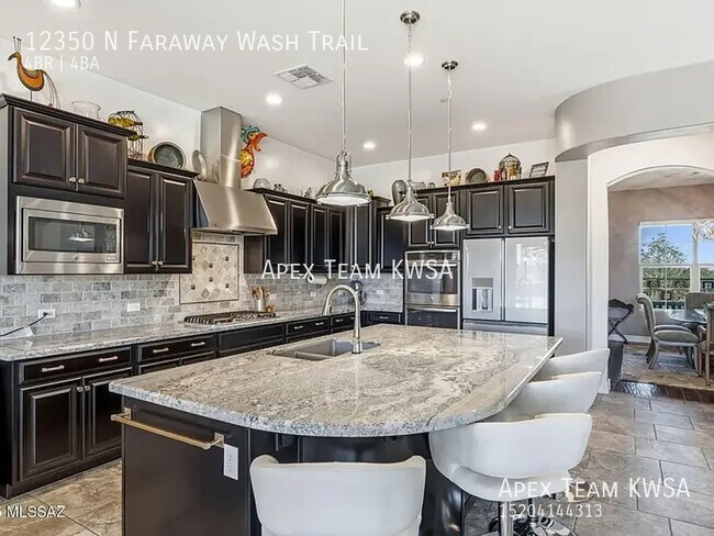 Building Photo - 12350 N Faraway Wash Trail