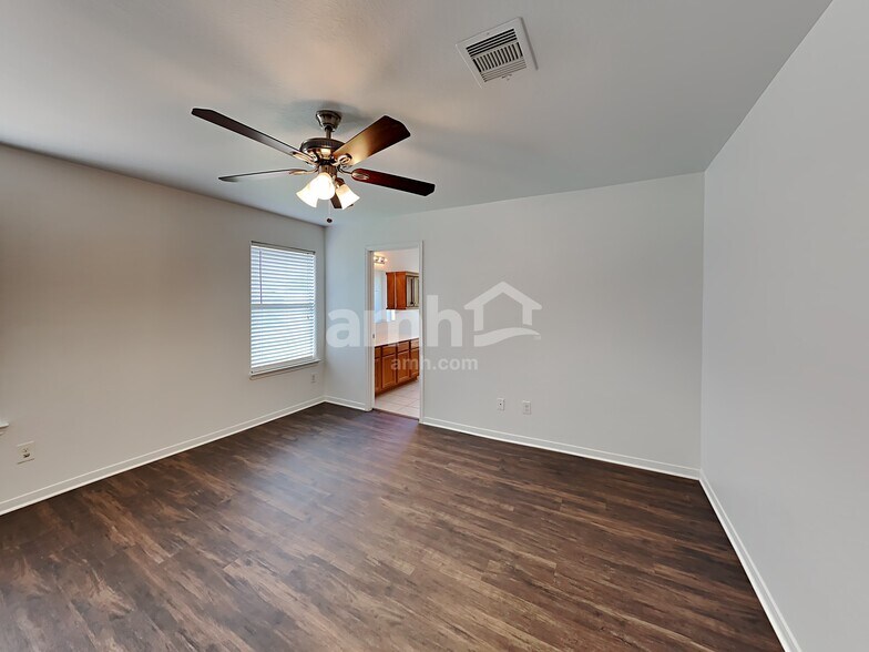 Building Photo - 21447 Hannover Grove Ln