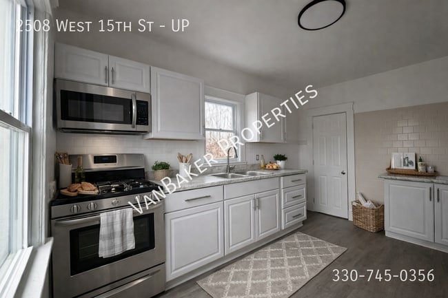 Building Photo - 2508 W 15th St