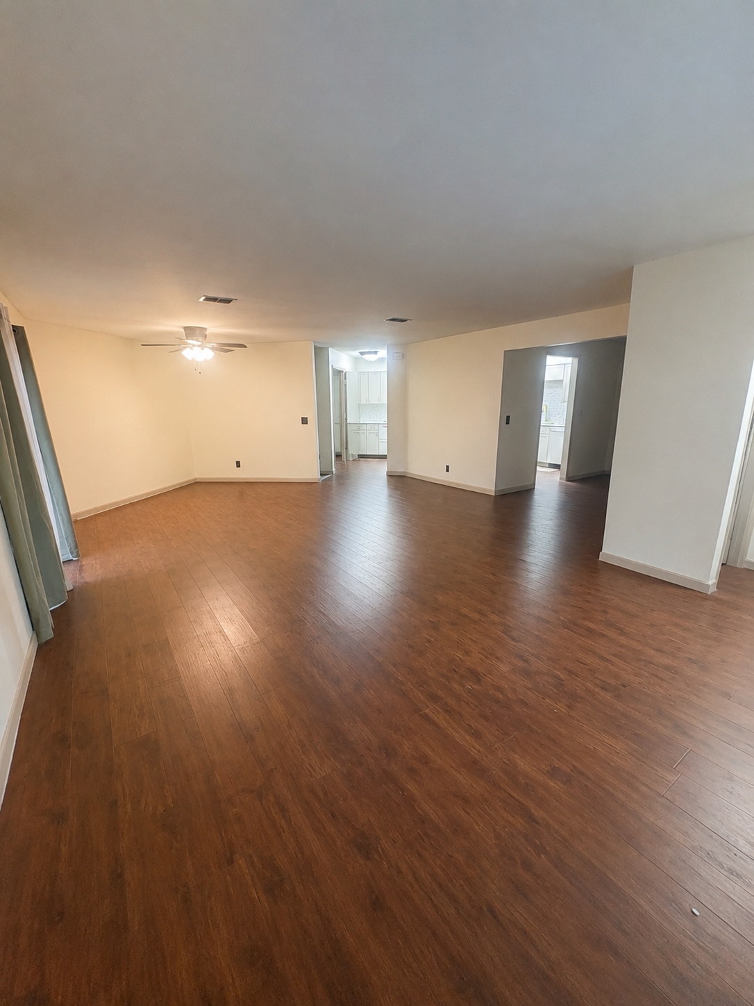 Building Photo - 2135 NE 45th Ave