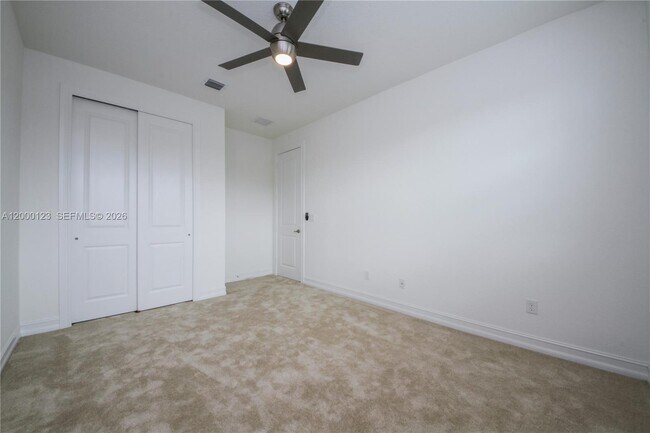 Building Photo - 106 SW 127th Terrace