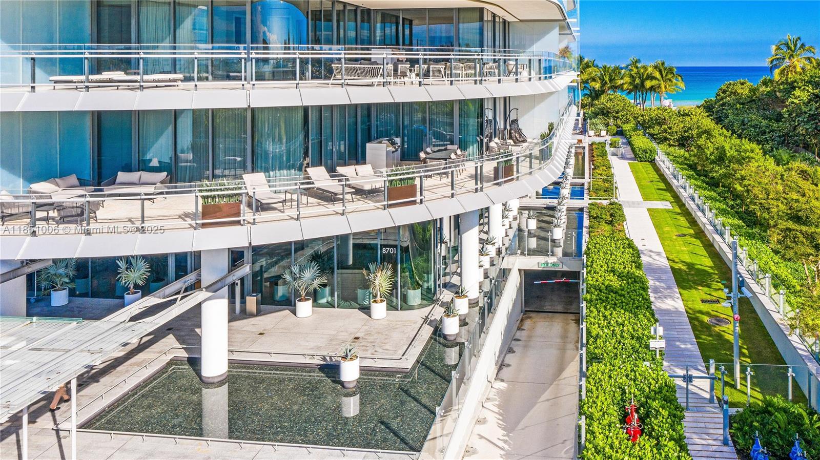 Building Photo - 8701 Collins Ave