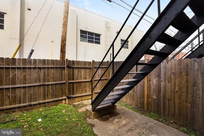 Building Photo - 1720 H St NE