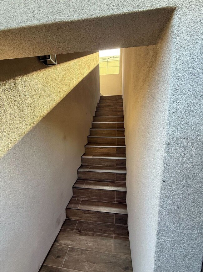 Building Photo - Newly Built 1-Bedroom ADU in Prime Pacific...