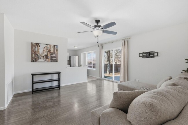 Building Photo - Comfortable 4 Bedroom Living in a Prime Schertz Location