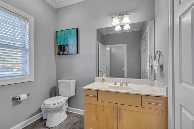 Building Photo - 942 Westland Ridge Rd