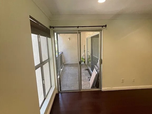 Building Photo - 3113 Raintree Cir